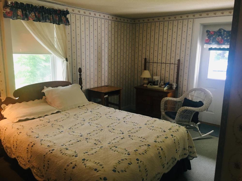 Carriage Barn Inn